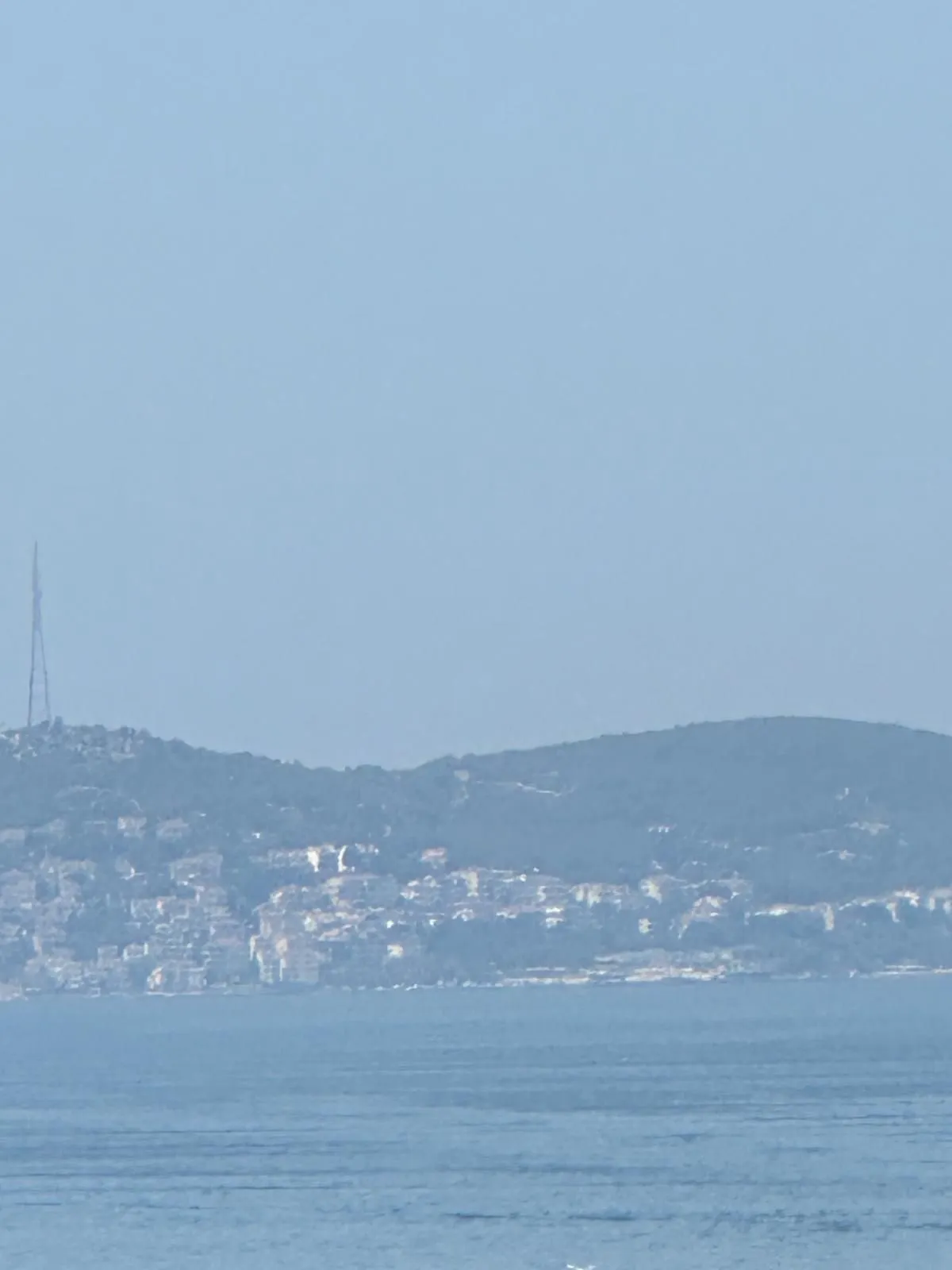 ÜÇEL BOSTANCI'DAN ALTINTEPE SAHİLDE GENİŞ M2'Lİ YAPILI 100M2 2+1